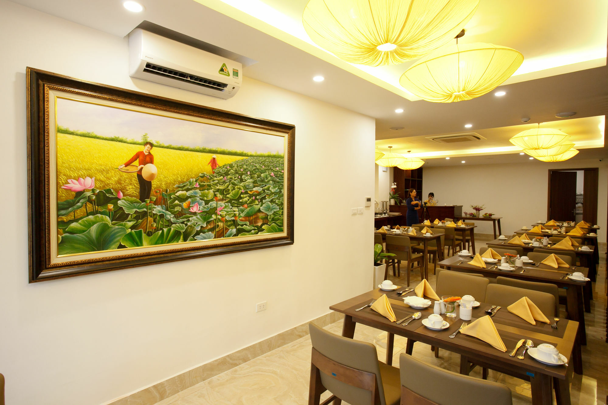 Hanoi Pomihoa Hotel Экстерьер фото