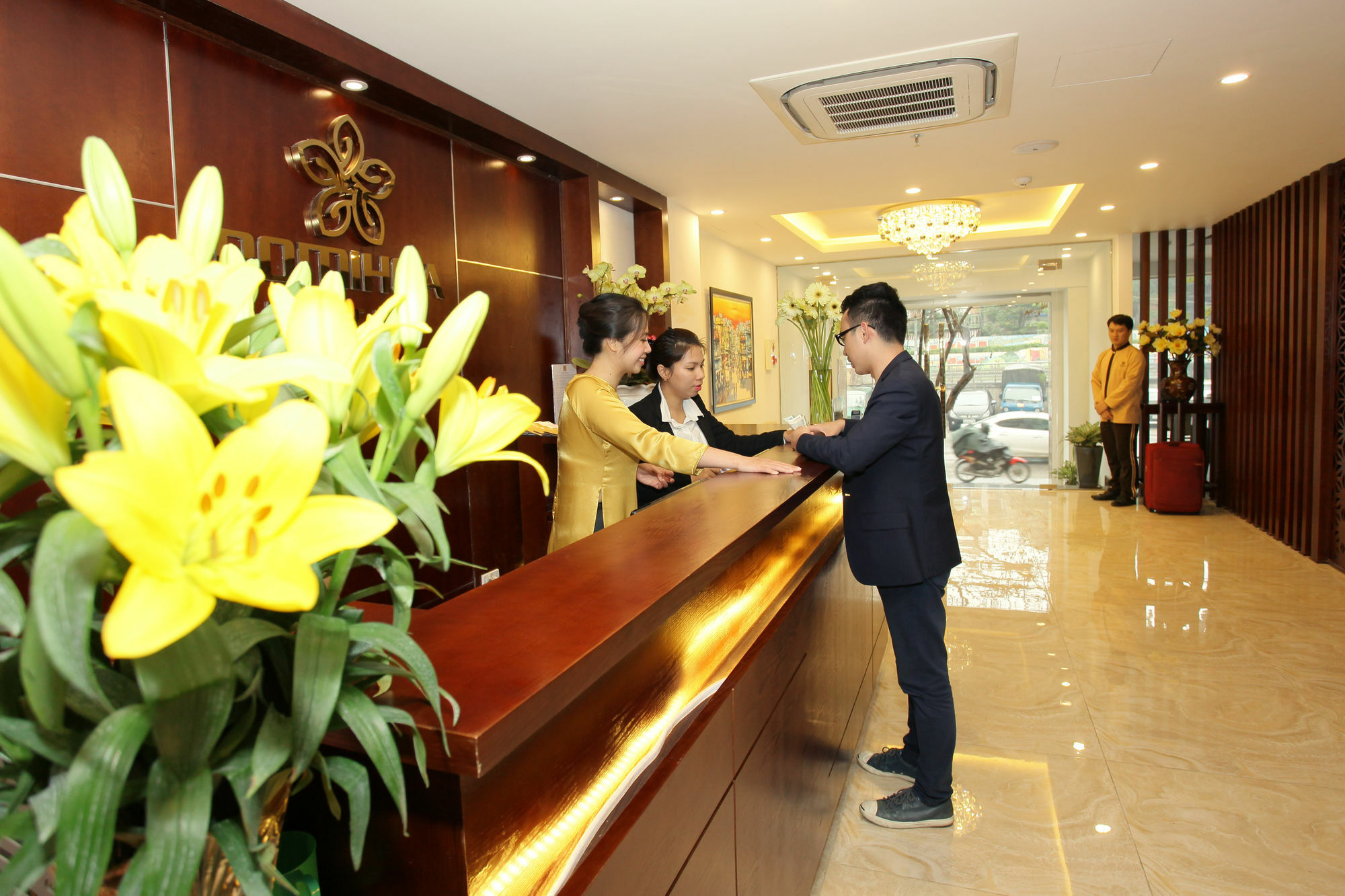 Hanoi Pomihoa Hotel Экстерьер фото